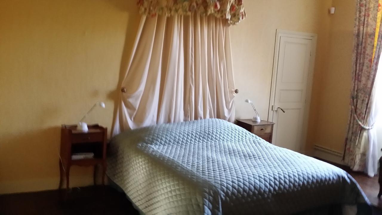 Chateau Manoir De La Leche Touvre Δωμάτιο φωτογραφία
